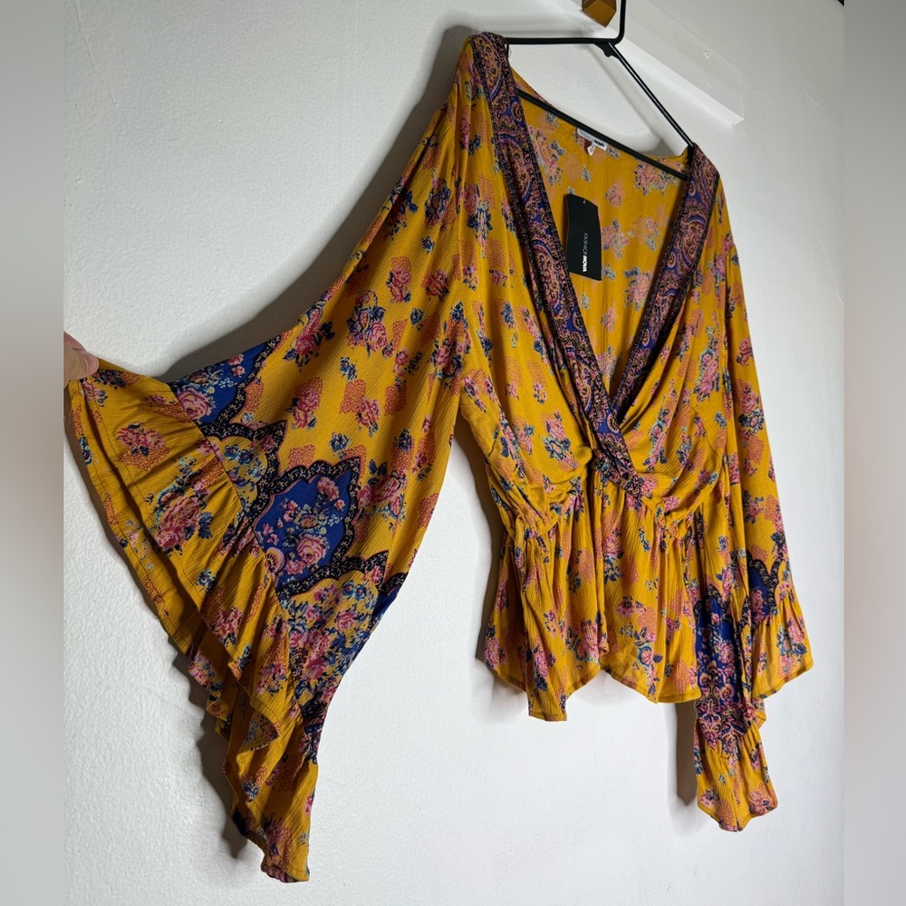 NWT Fashion Nova Yellow Floral Blouse